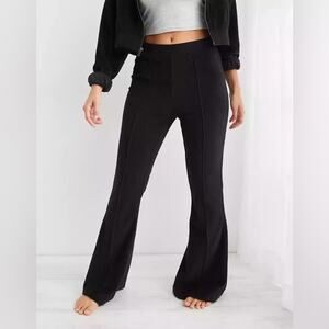 Aerie Black Groove On High Waist Velour Flare Legging Size XS